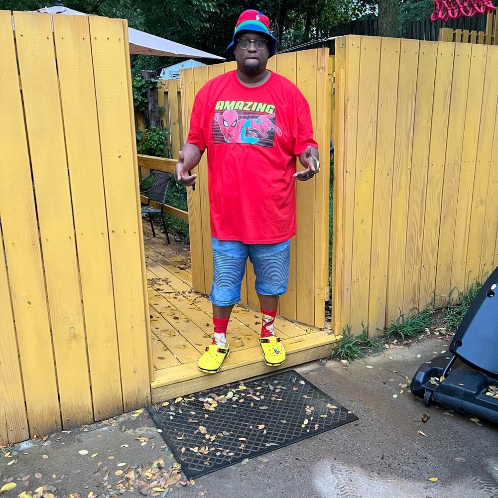 Meet your Posher, Charles